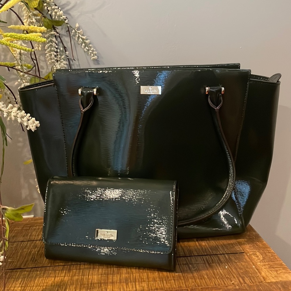 Kate Spade purse and wallet…excellent condition!